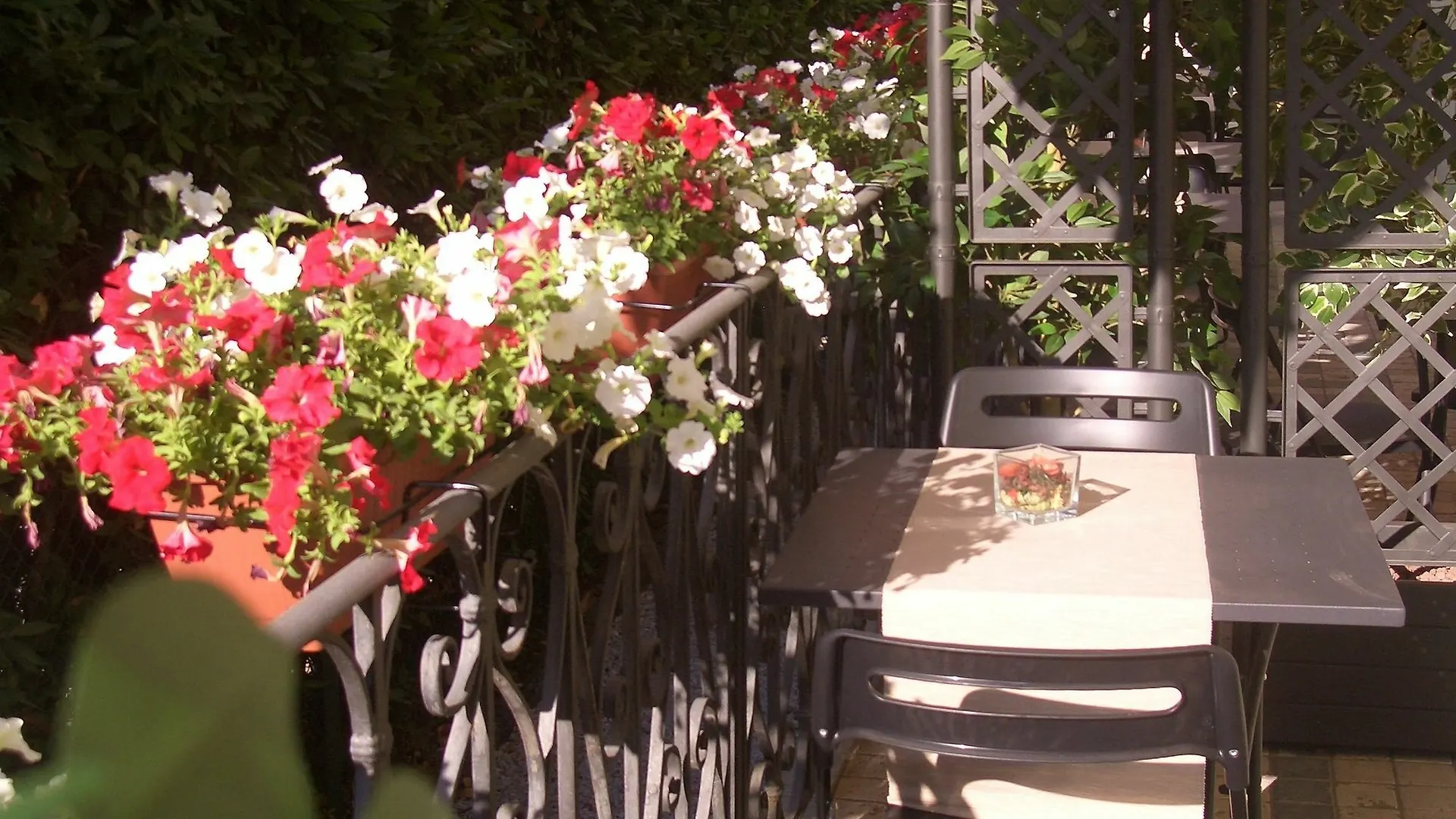 Bed and Breakfast Lucca Relais Frühstückspension