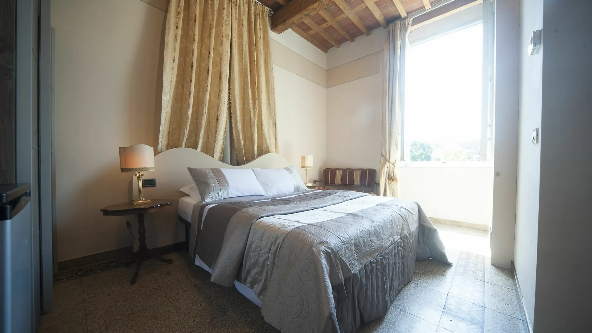Bed and Breakfast Lucca Relais